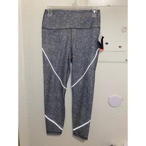 Gap fit leggings